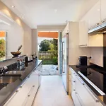 Capleouna-saint-andrieu Holiday home *