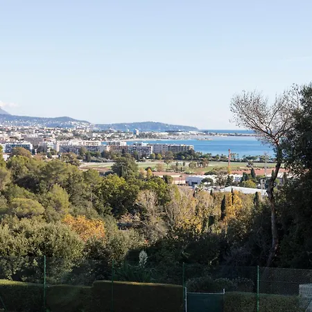 Hébergement de vacances Capleouna-saint-andrieu Villeneuve-Loubet